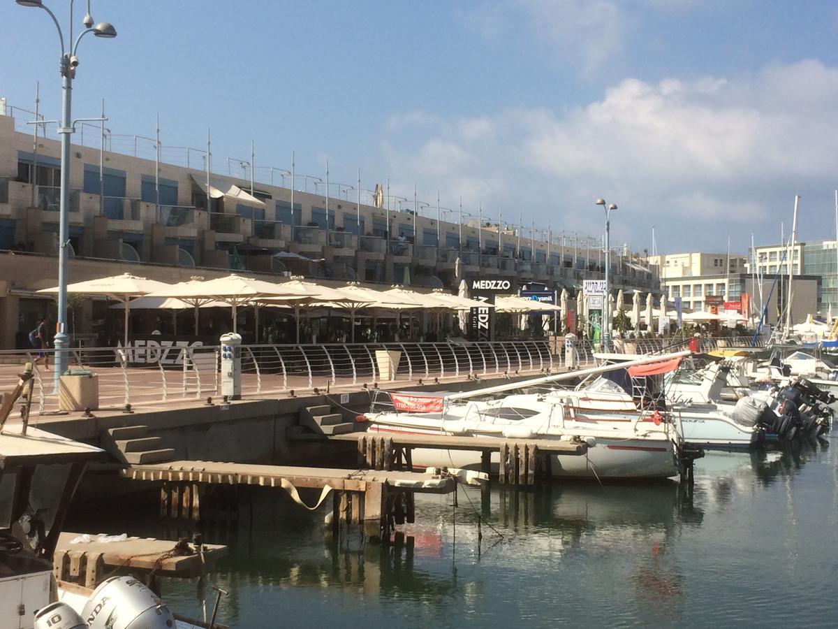 First Class Marina Herzlia Herzelia Exterior foto
